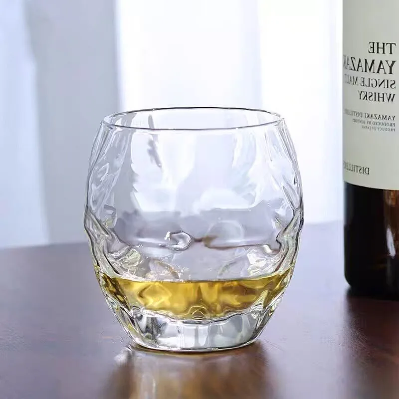 Verre à whisky en relief, haut - Wine Beer Spirits avis et prix
